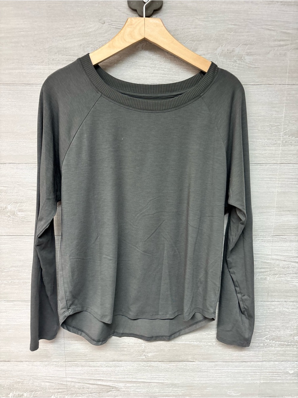 * | Athleta | sweatshirt. Size S.